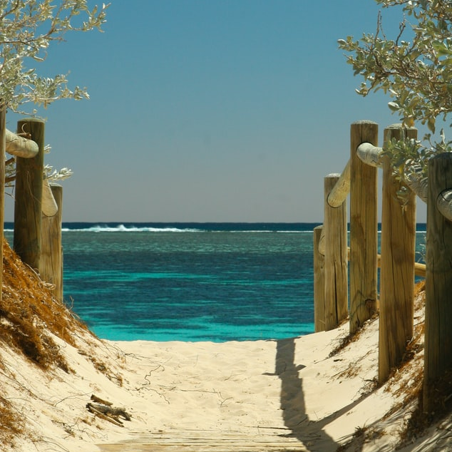 Plaża niestrzeżona - Spotkanie pierwsze