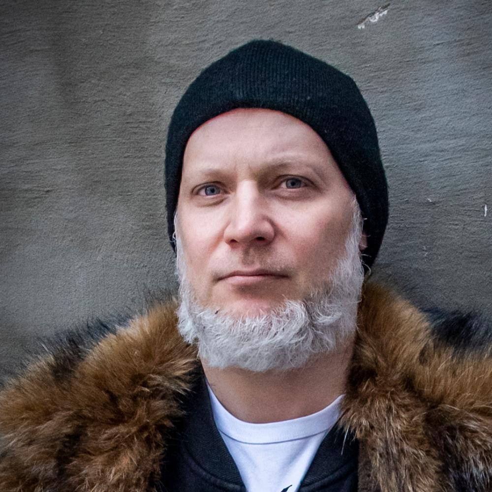 Wersja polska - Zaprasza Łukasz Dunaj