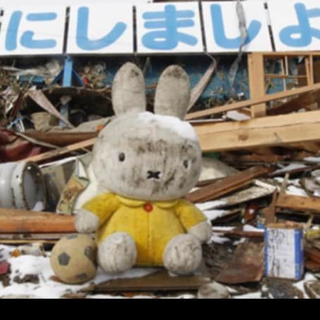 Plac na rozdrożu - Japonia kiedyś i dziś