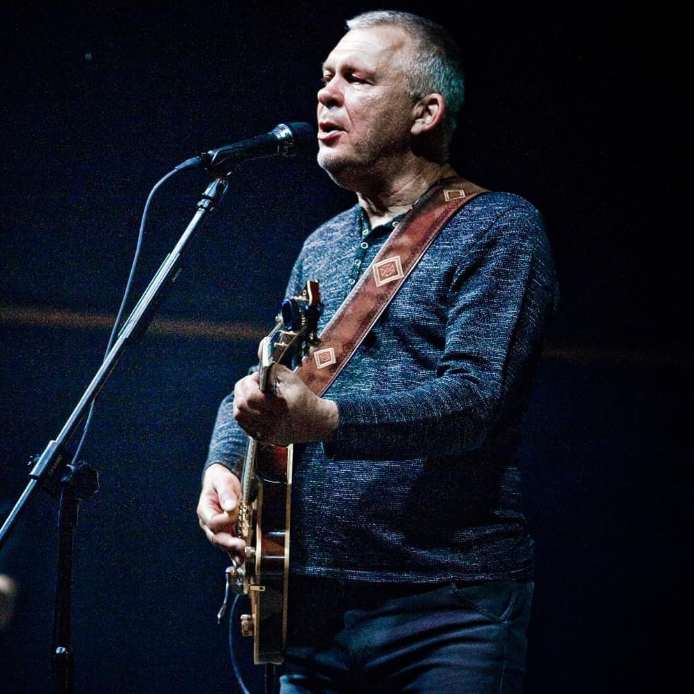 Plac na rozdrożu - Gość: Adam Nowak