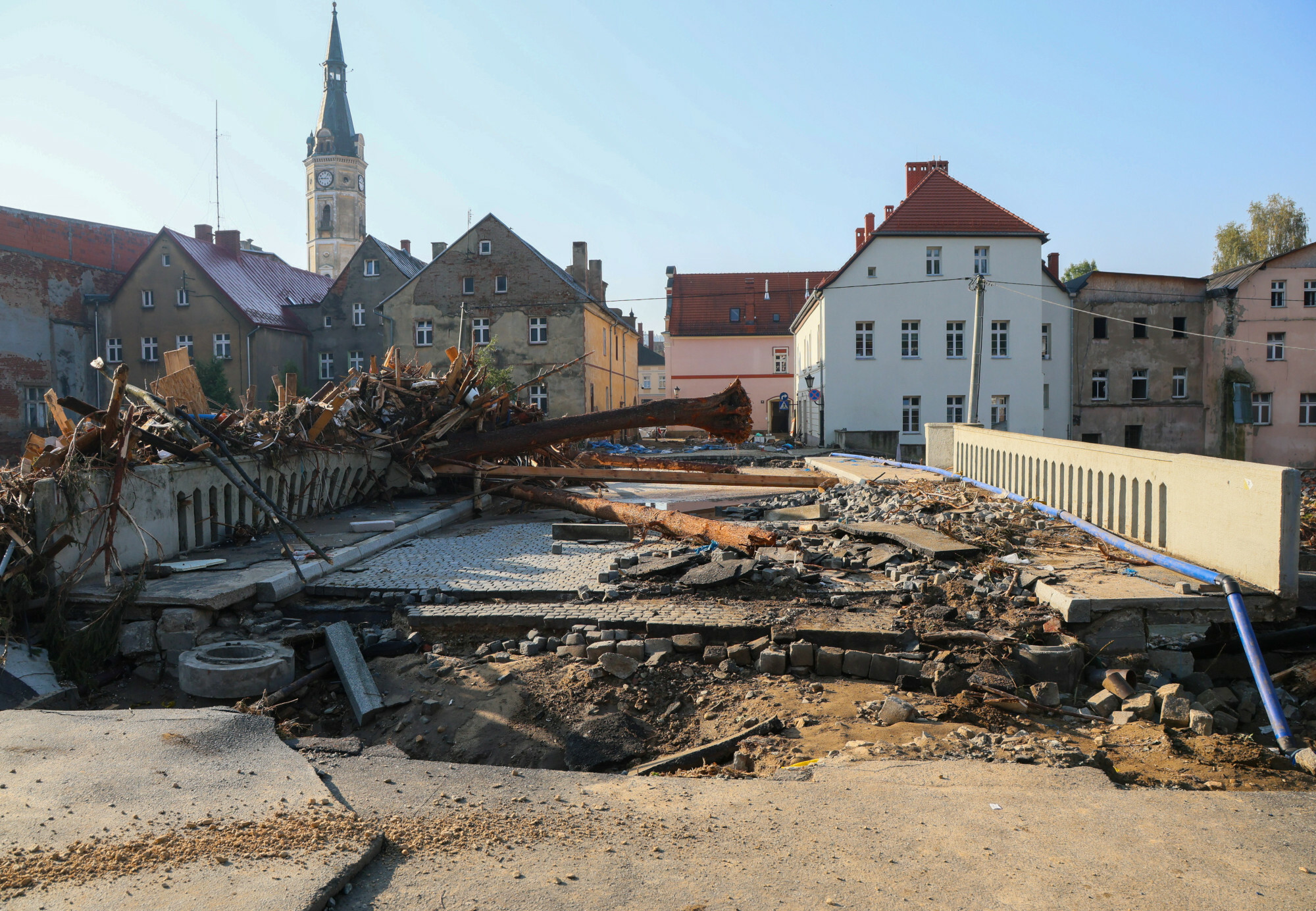 Powódź zniszczyła miasto. Lądek Zdrój na rok po tragedii
