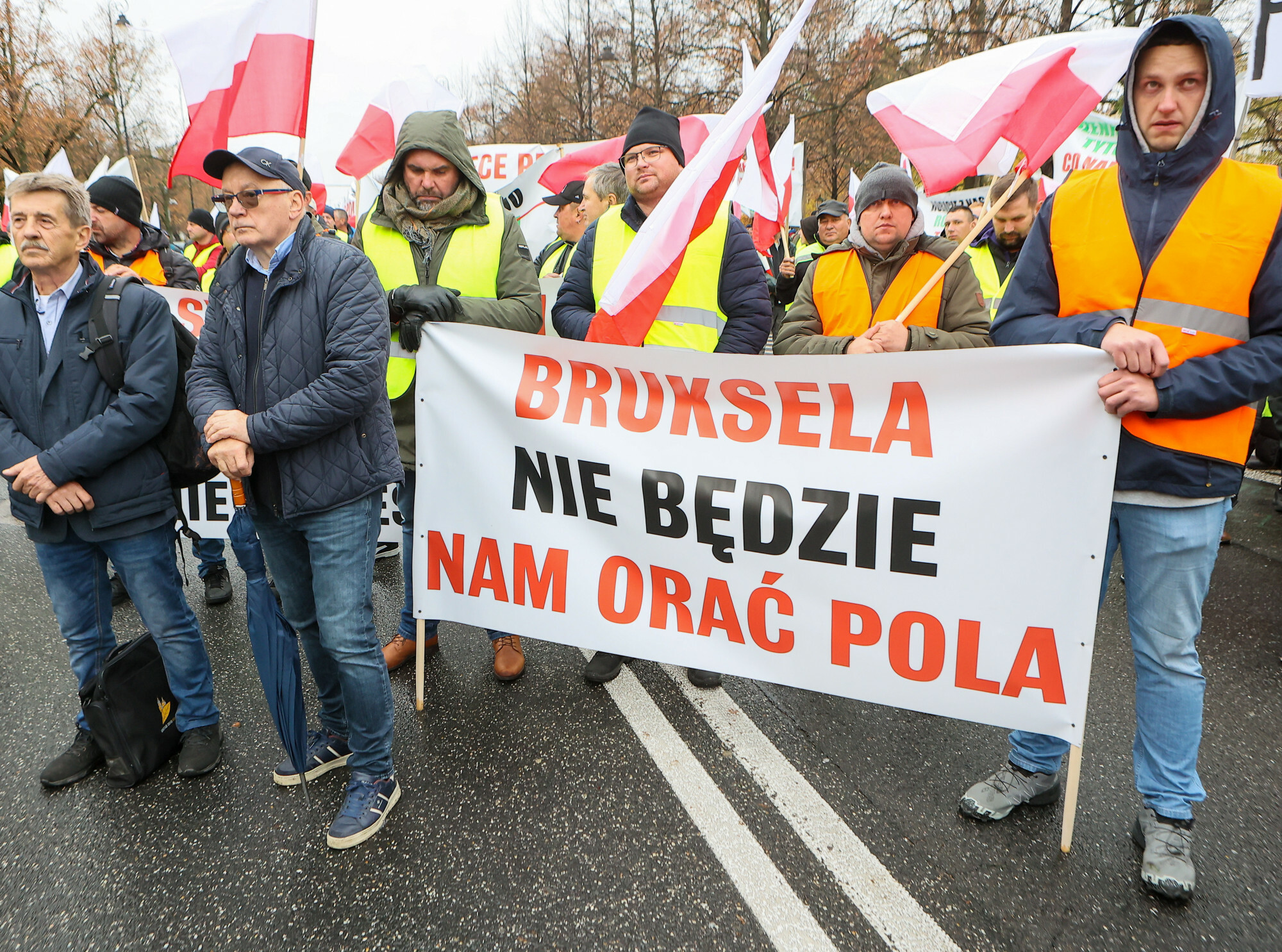 Protesty rolników w Warszawie. „Minister powinien wspierać plantatorów tytoniu”