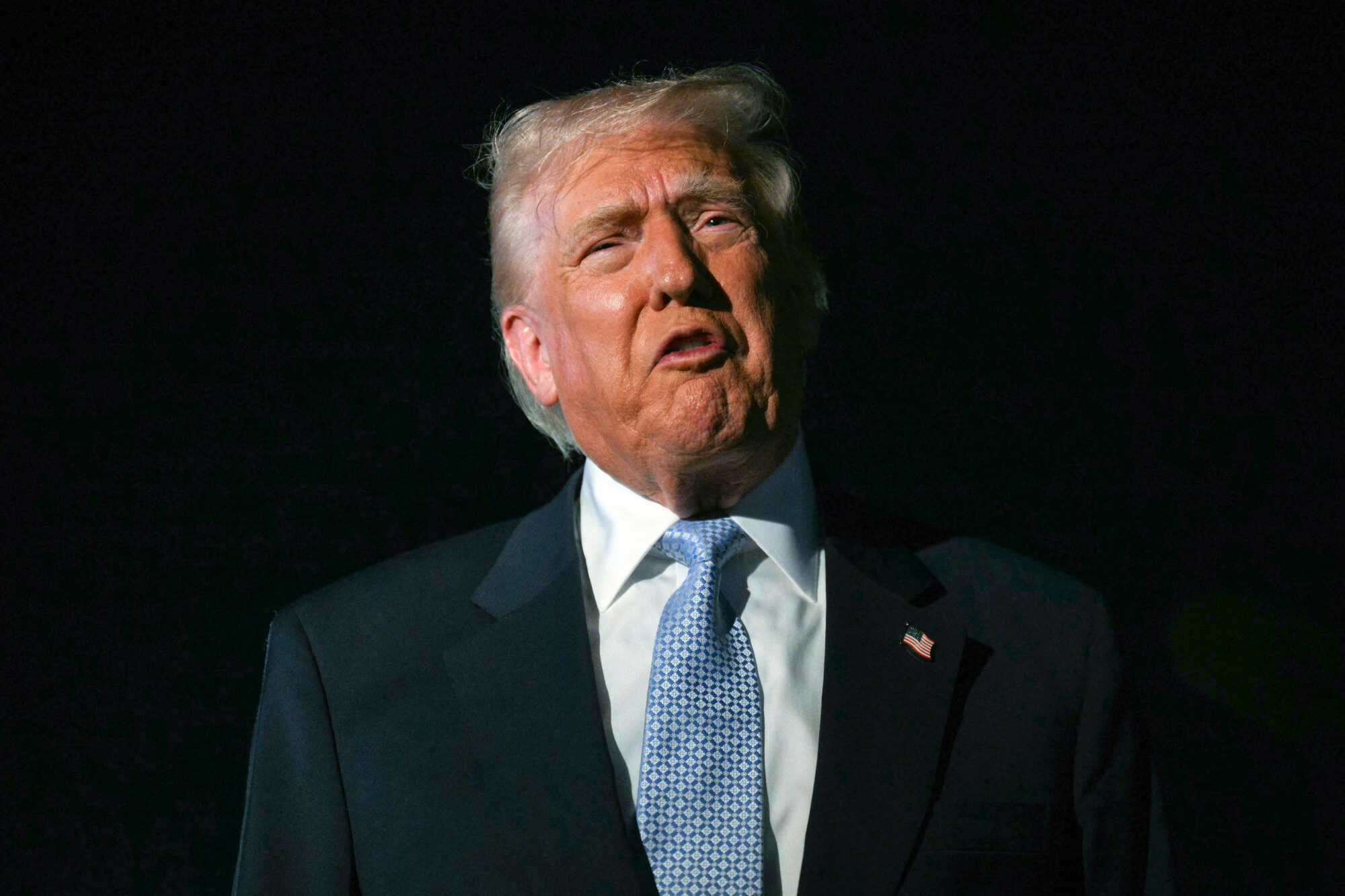 Lista Epsteina. Prezydent Donald Trump wybrał „ucieczkę do przodu”