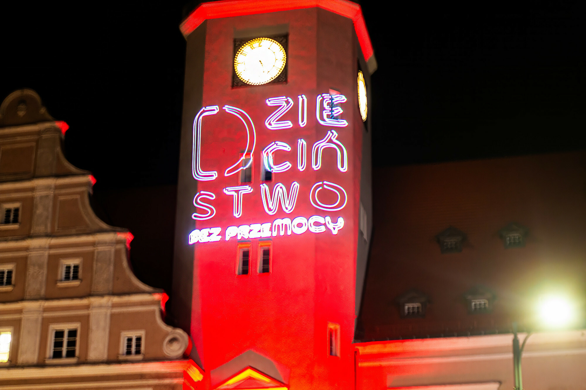 Zapal czerwone światło. Finał kampanii „Dzieciństwo bez przemocy”