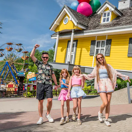 Rodzinny Park rozrywki Farma Iluzji