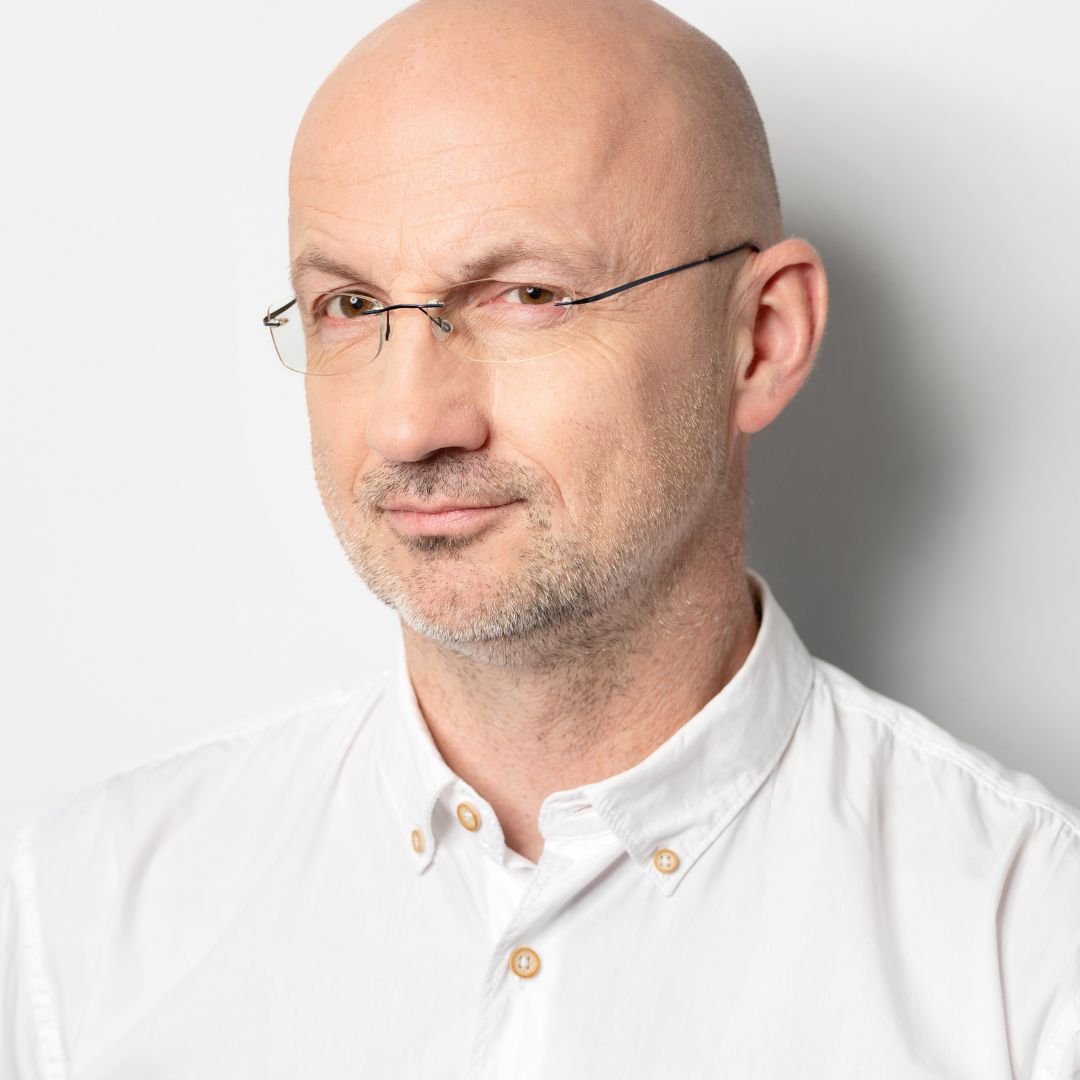 Life guru - otwórz oczy - Tomek Michniewicz o życiu zawodowych podróżników